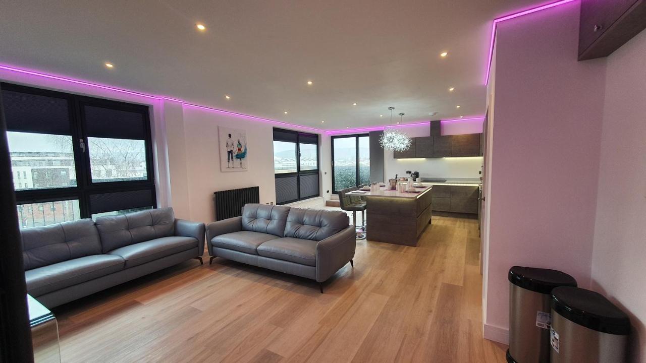 Central Penthouse With Hot Tub & Views 24 Челтнем Екстер'єр фото